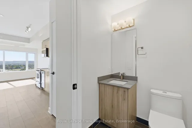 8010 Derry Rd #1306, Milton 5