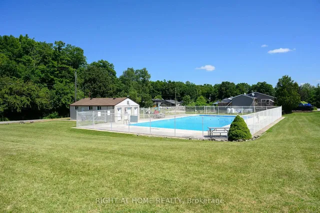 4449 Milburough Line #5 Beech Street, Burlington 5