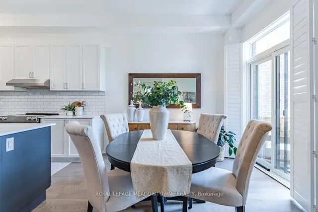 461 Parent Pl, Milton 5