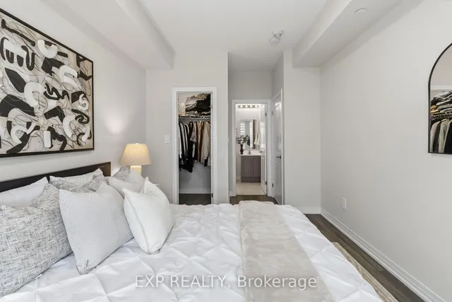 1569 Rose Way #118, Milton 5