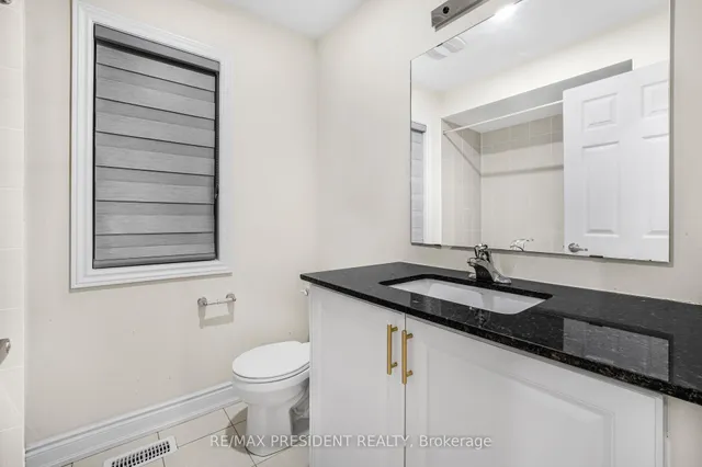 3377 Sixth Line, Oakville 5