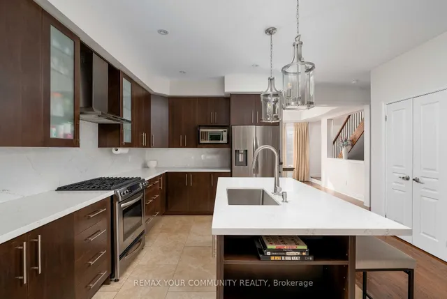 24 Gala Lane, Toronto 5