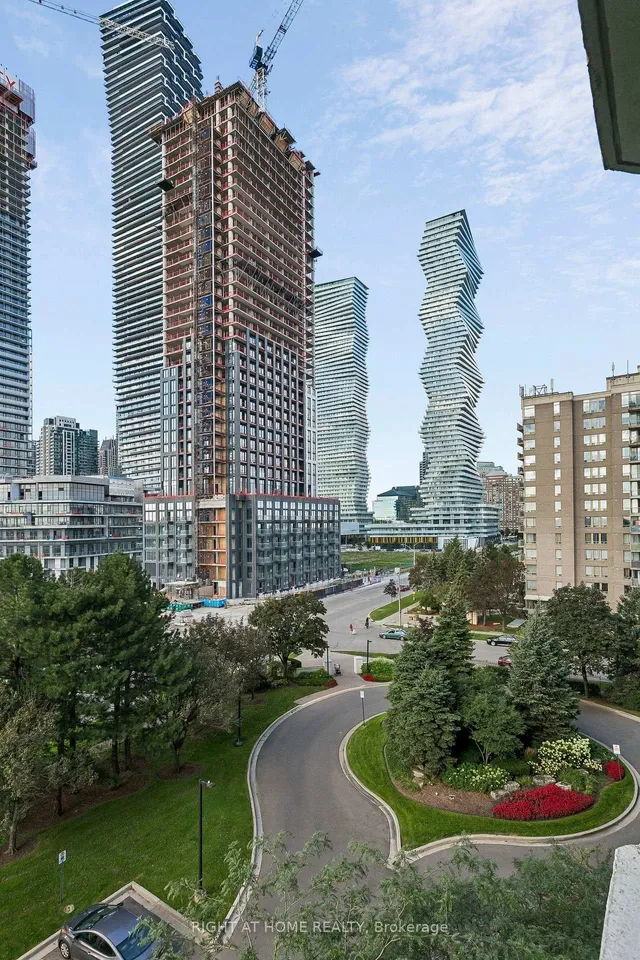 550 Webb Dr #612, Mississauga 5