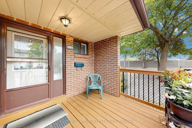 215 Baronwood Crt #215, Brampton 2