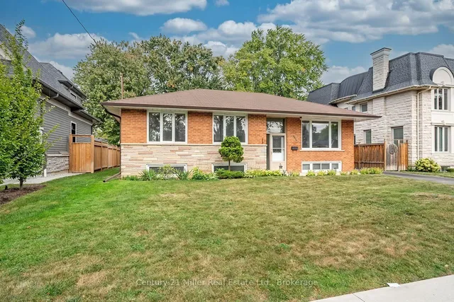 1135 Bridge Rd, Oakville 3