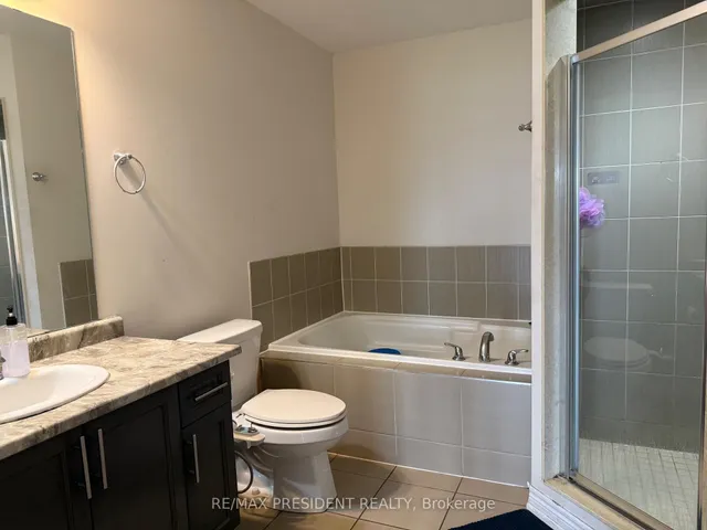 98 Davenfield Circ, Brampton 5