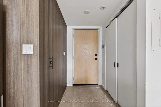 50 Bartlett Ave #7, Toronto 5