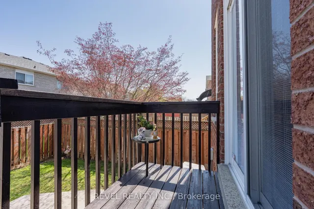 4871 James Austin Dr, Mississauga 4