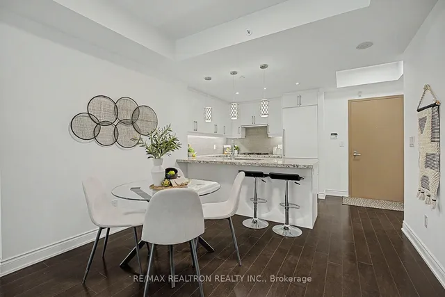 3500 Lakeshore Rd #229, Oakville 2