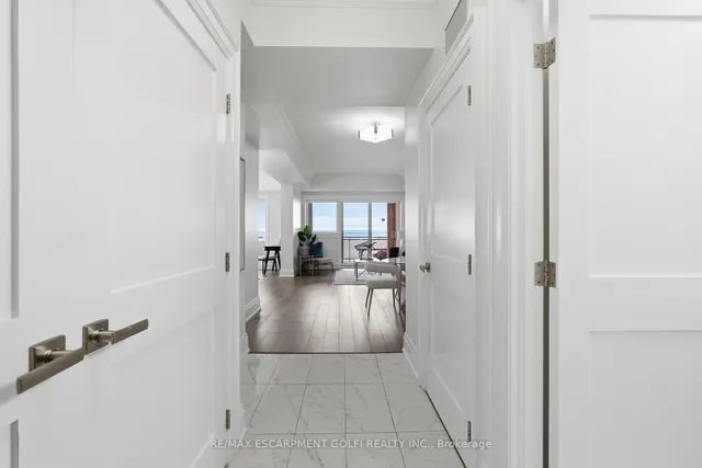 5340 Lakeshore Rd #203, Burlington 4