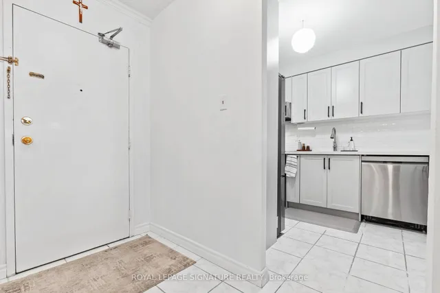 238 Albion Rd #607, Toronto 2