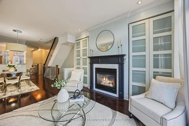 265 Van Dusen Blvd #5, Toronto 2
