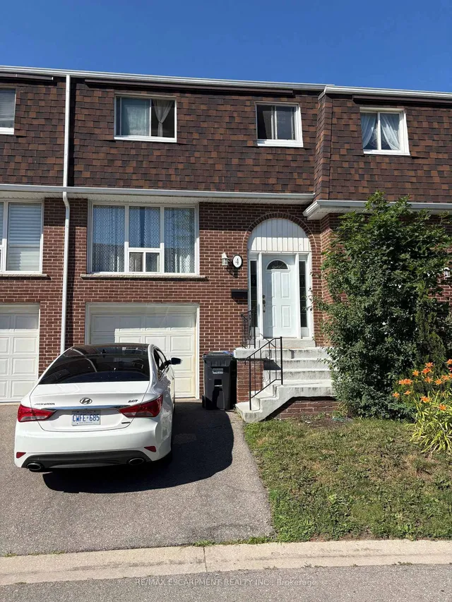 2380 Bromsgrove Rd #4, Mississauga 2