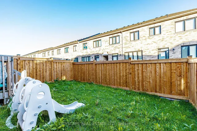 482 Bergamot Ave, Milton 5