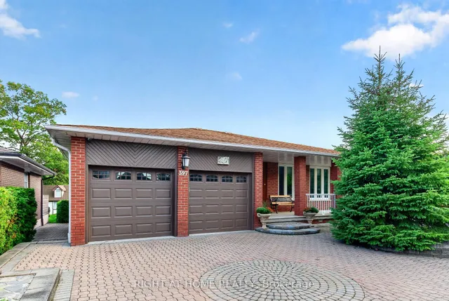 397 Maple Leaf Dr, Toronto 2