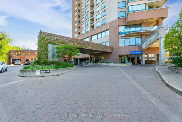 1 Belvedere Crt #405, Brampton 4