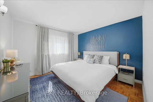 1055 Dundas St #167, Mississauga 5