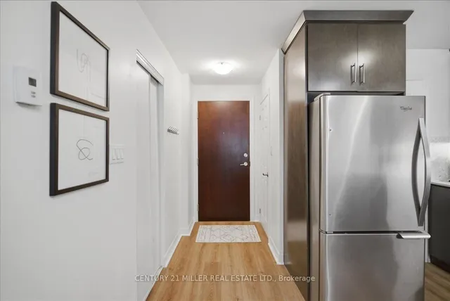 70 Stewart St #102, Oakville 3