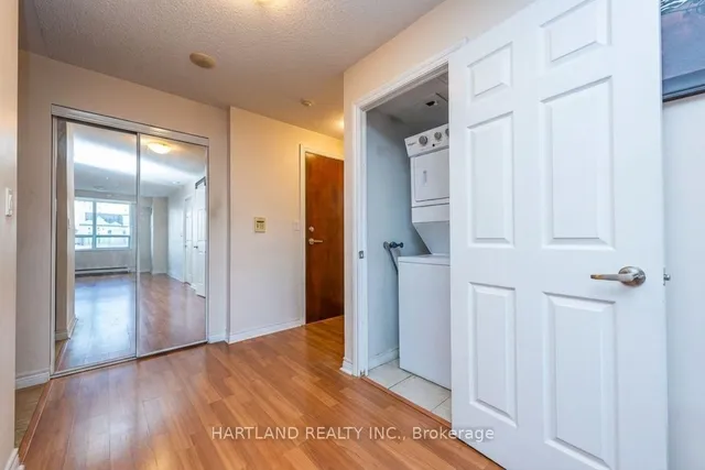 310 Burnhamthorpe Rd #405, Mississauga 4