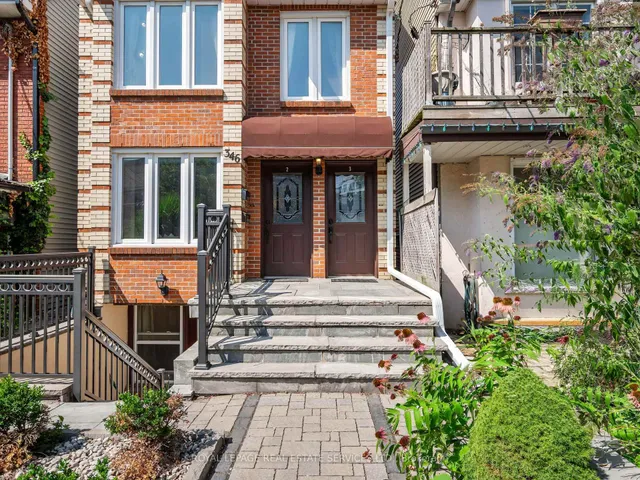 346 Indian Road Cres, Toronto 3