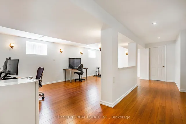 9 Clay Crt, Toronto 3