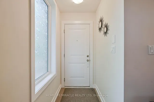 256 ROYAL YORK Rd #114, Toronto 4