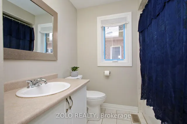 37 Sewells Lane, Brampton 5