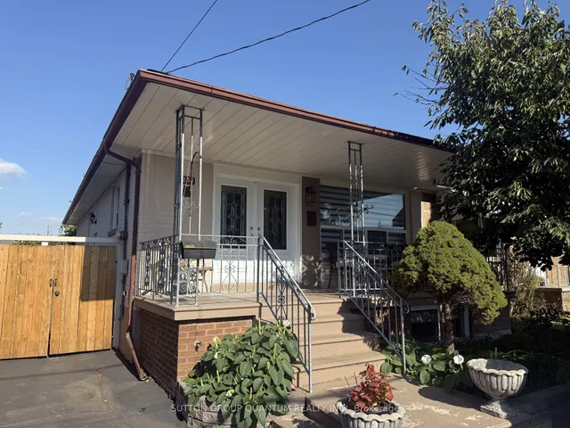 1257 Alexandra Ave, Mississauga 2