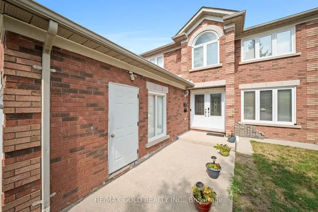 45 Eagleridge Dr, Brampton 3