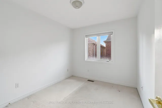 4309 Trail Blazer Way, Mississauga 2
