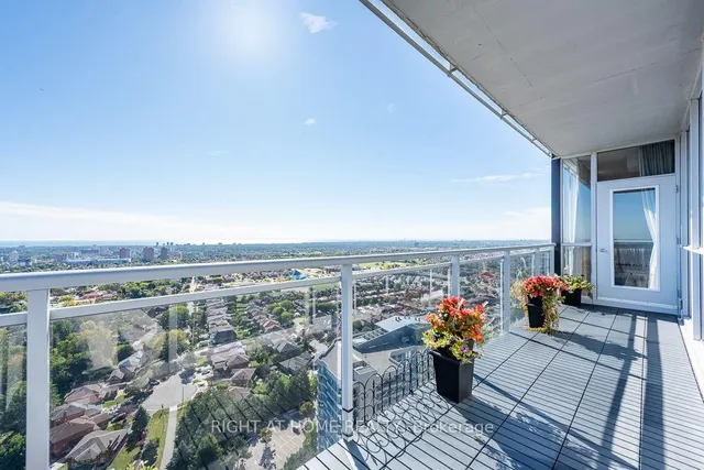 223 Webb Dr #2802, Mississauga 4