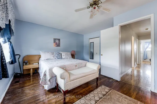 7384 Sills Rd, Mississauga 4