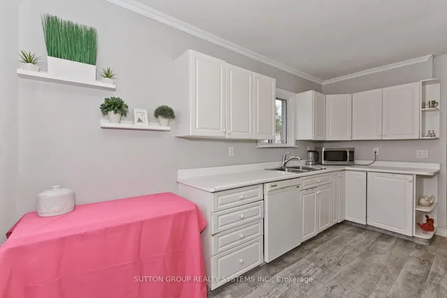14 Lake Shore Dr, Toronto 2