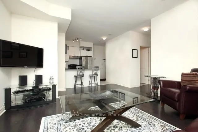 3865 Lake Shore Blvd #1109, Toronto 5