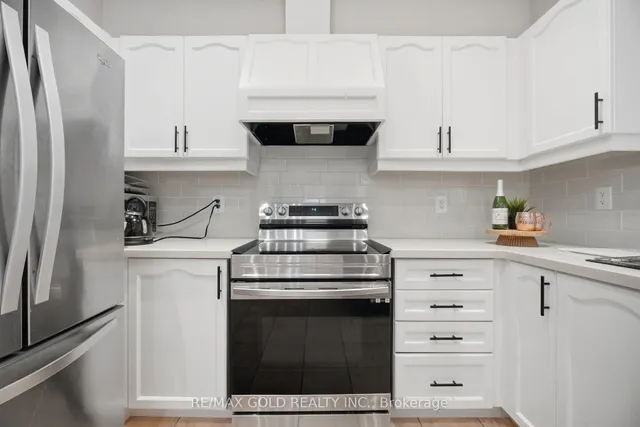 10 Sir Jacobs Cres, Brampton 3