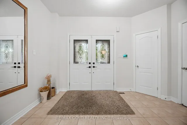 10 Sir Jacobs Cres, Brampton 4