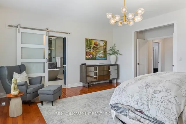 519 Hancock Way, Mississauga 5