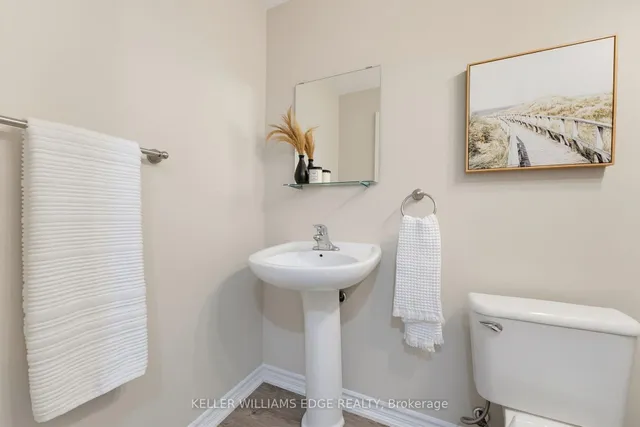 739 Banks Cres, Milton 5
