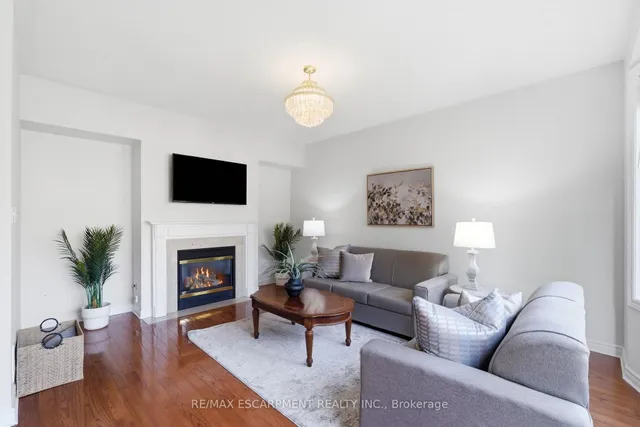 2241 GLAZEBROOK Circ, Oakville 3