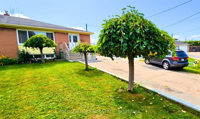 11 Stone Crt, Toronto 3