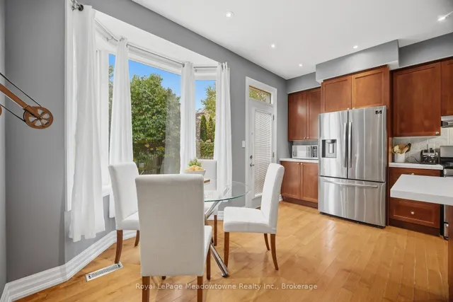 954 Lancaster Blvd, Milton 4