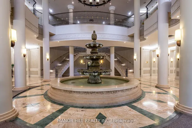 35 Kingsbridge Garden Circ #402, Mississauga 2