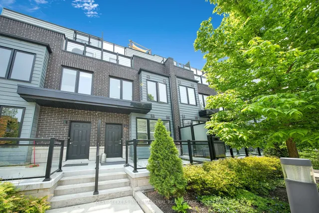 1155 Stroud Lane #2, Mississauga 2