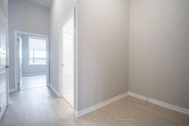 3265 CARDING MILL Tr #112, Oakville 2