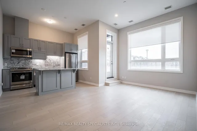 3265 CARDING MILL Tr #112, Oakville 3