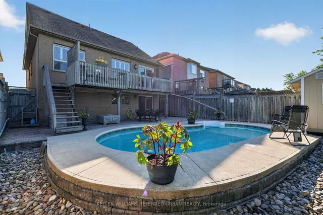 27 Summer Valley Dr, Brampton 4