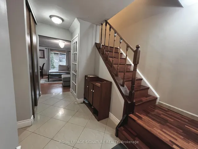 2301 Derry Rd #33, Mississauga 3