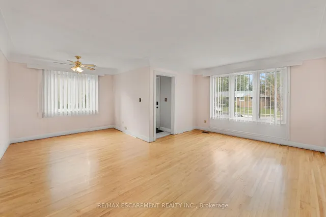 1388/1390 Leighland Rd, Burlington 5