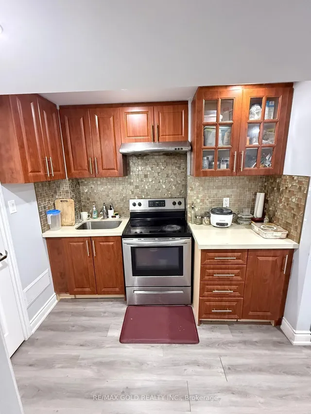 43 Queenpost Dr, Brampton 5