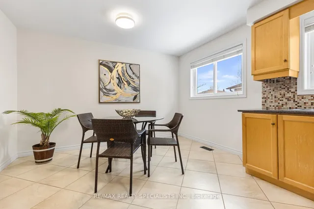 100 Princeton Terr, Brampton 4